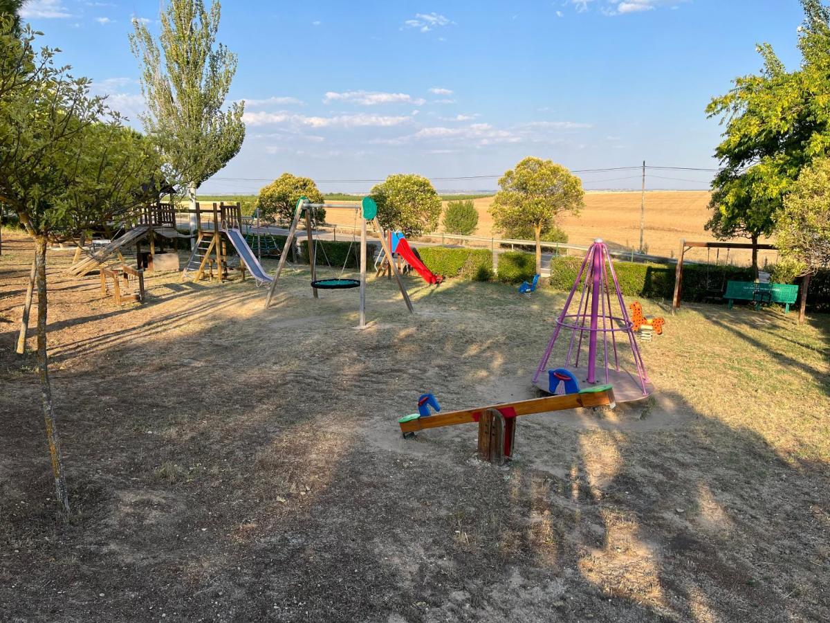 Willa Casa Marite Vivienda De Uso Turistico Campillo de Aranda Zewnętrze zdjęcie