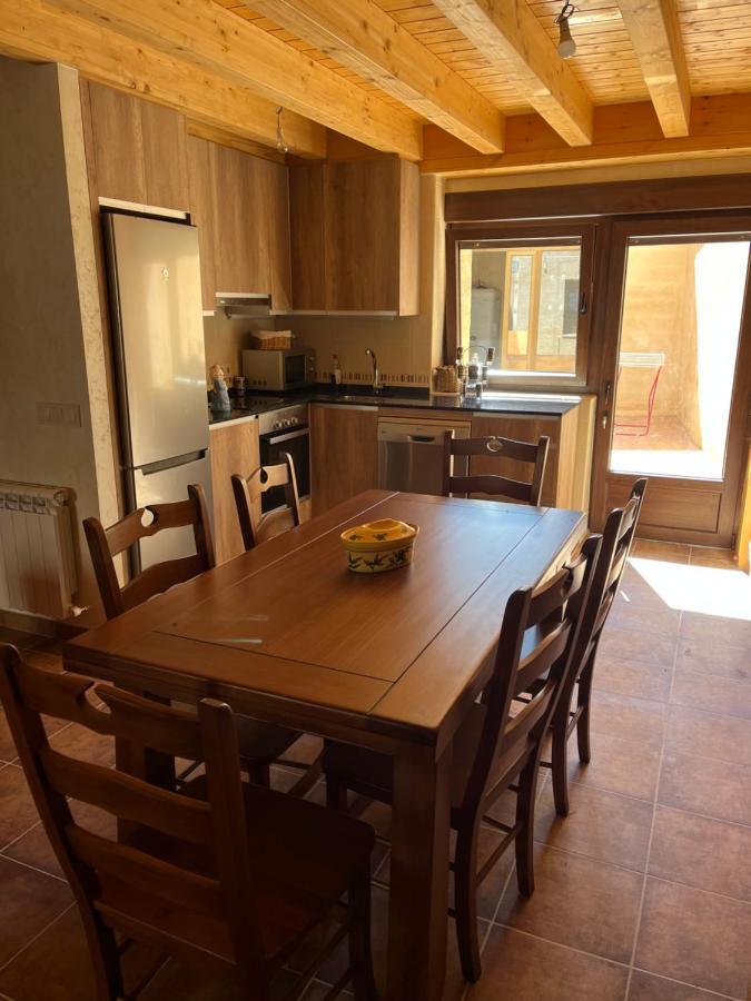 Willa Casa Marite Vivienda De Uso Turistico Campillo de Aranda Zewnętrze zdjęcie