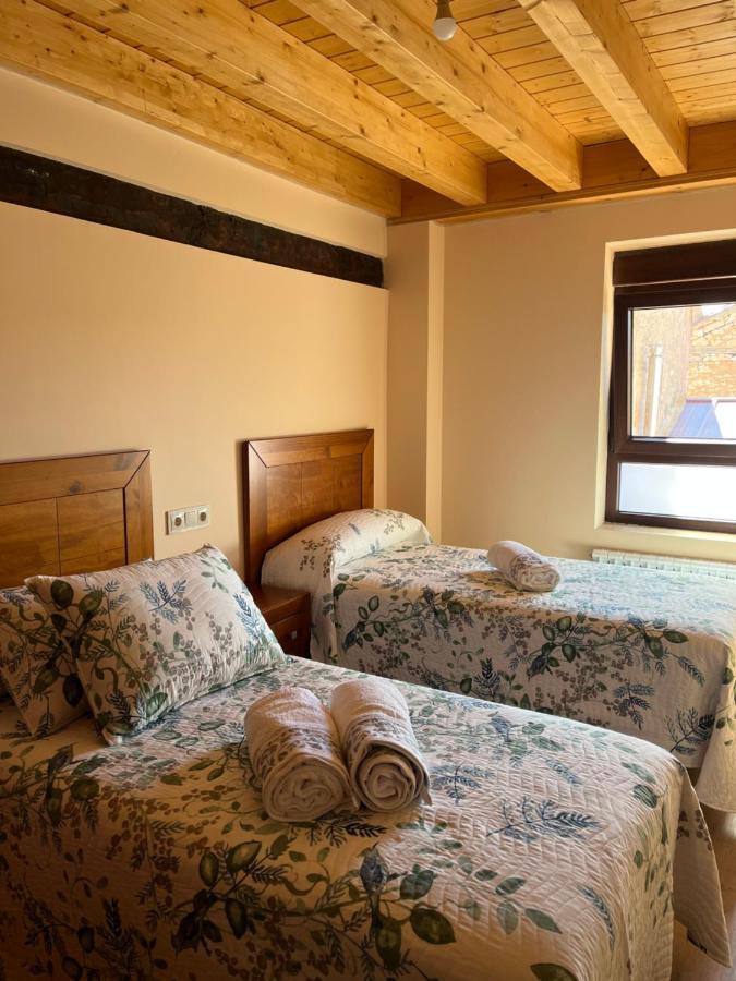 Willa Casa Marite Vivienda De Uso Turistico Campillo de Aranda Zewnętrze zdjęcie
