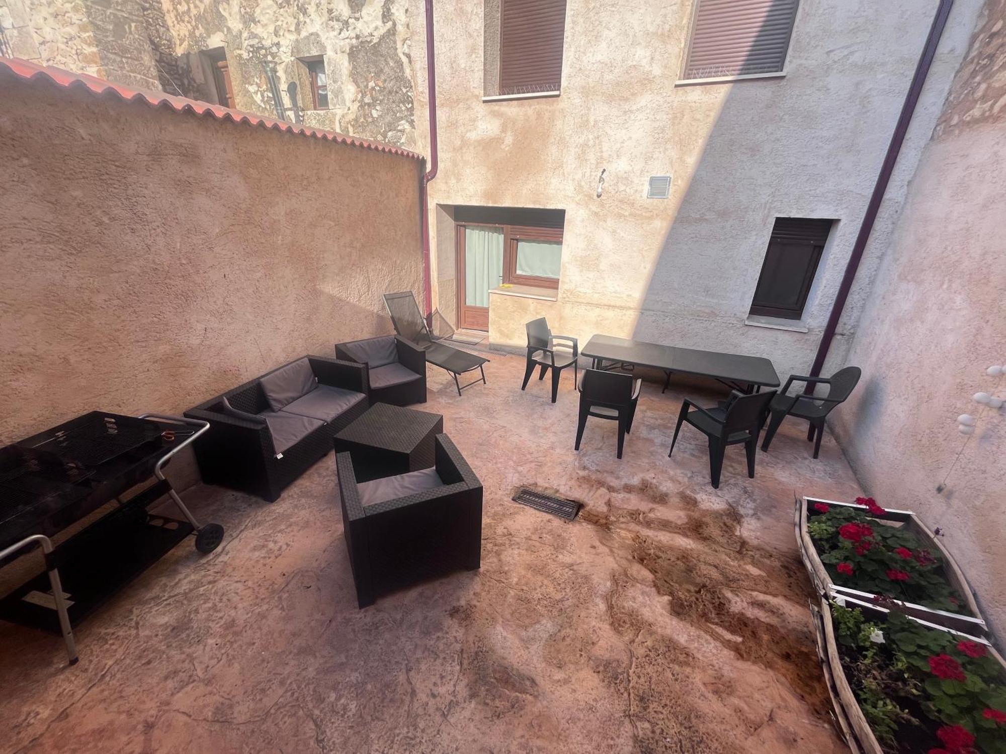 Willa Casa Marite Vivienda De Uso Turistico Campillo de Aranda Zewnętrze zdjęcie